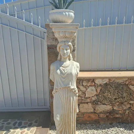 Dadis Willa Chania (Crete)