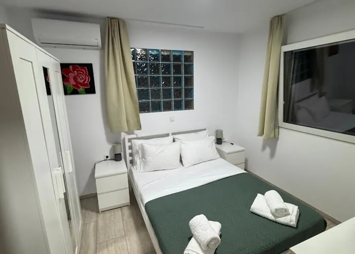 Dadis Chania (Crete)